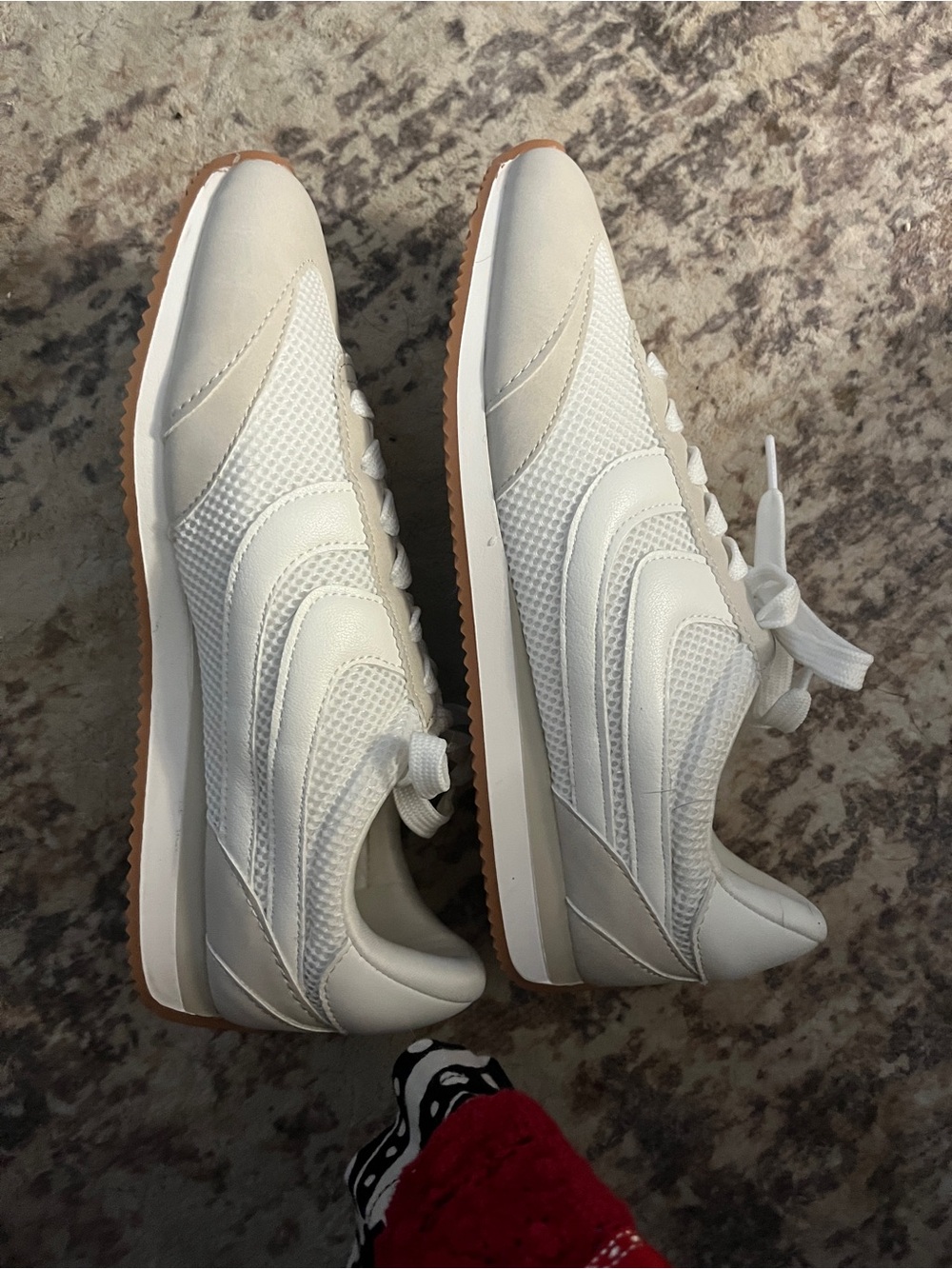 Dolce Vita Cream White Mesh & Suede Sneakers
